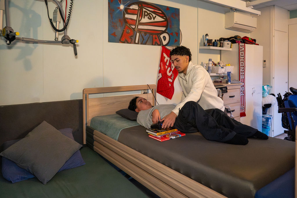  title=